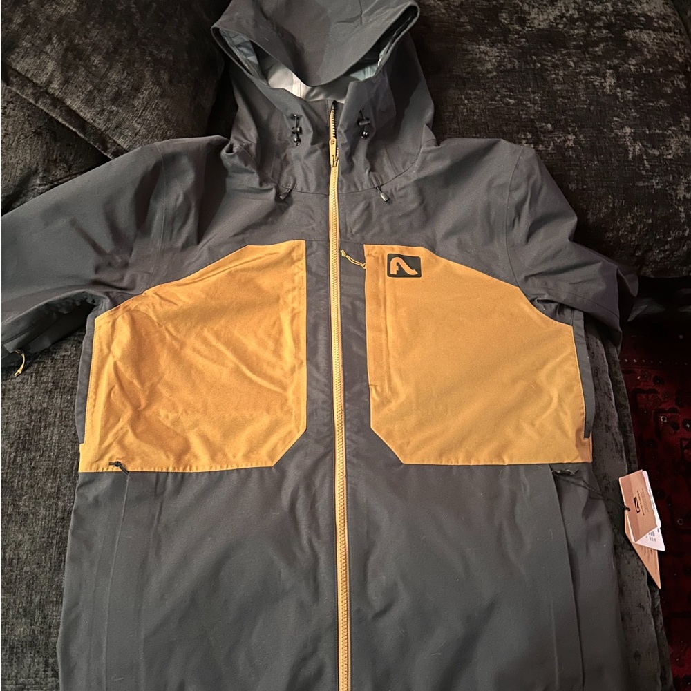 Men's Gray and Yellow Ski Jacket